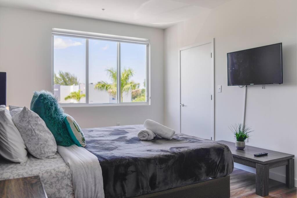 Awesome Townhouse 15 Minutes From The Beach Miami Eksteriør billede